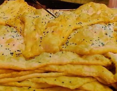 خبز زلابية بالجبنة النابلسية